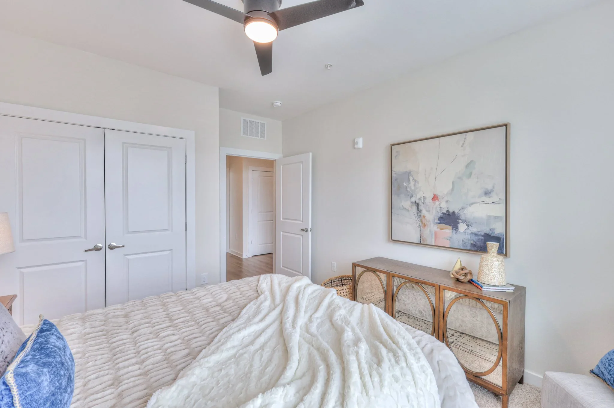 Stone Bridge Lofts gallery photo