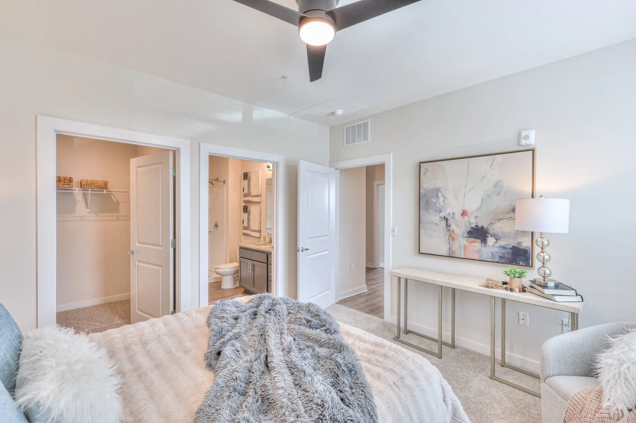 Stone Bridge Lofts gallery photo