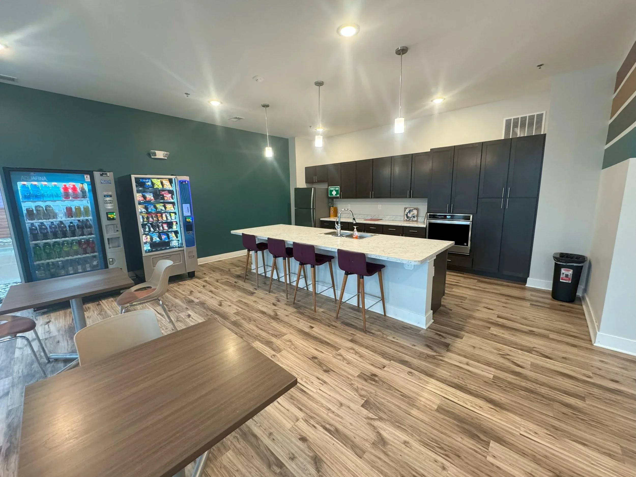 The Avenue community