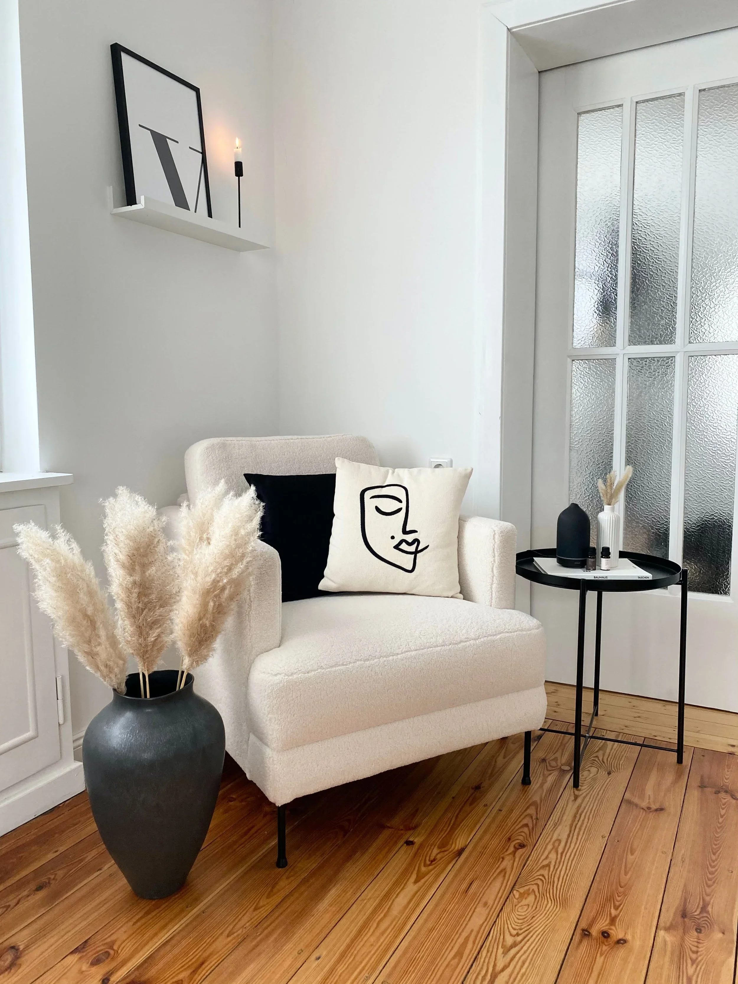 Living room corner at Hallmark Station