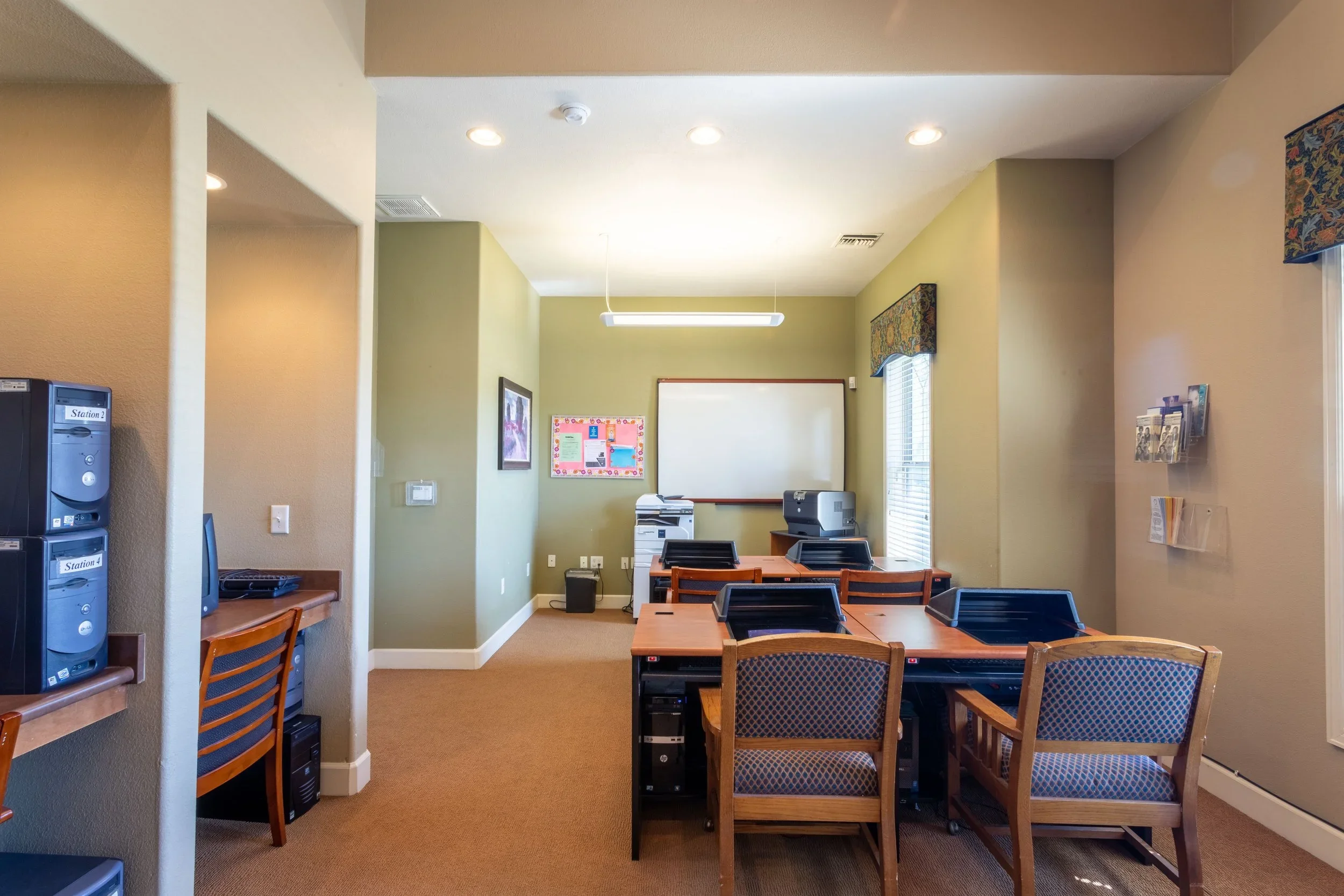 Shadow Mountain Apartments