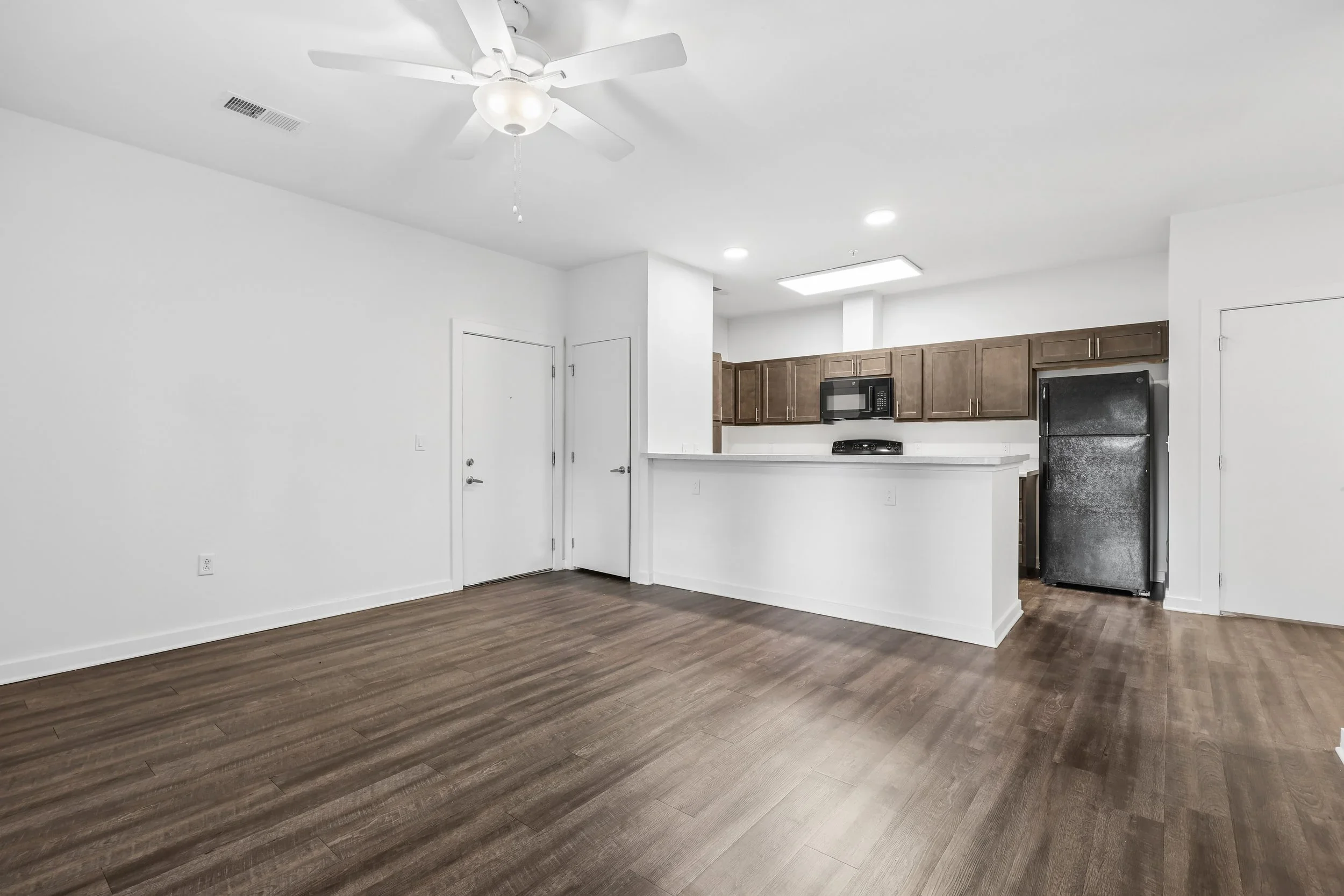 Burlington Commons living space