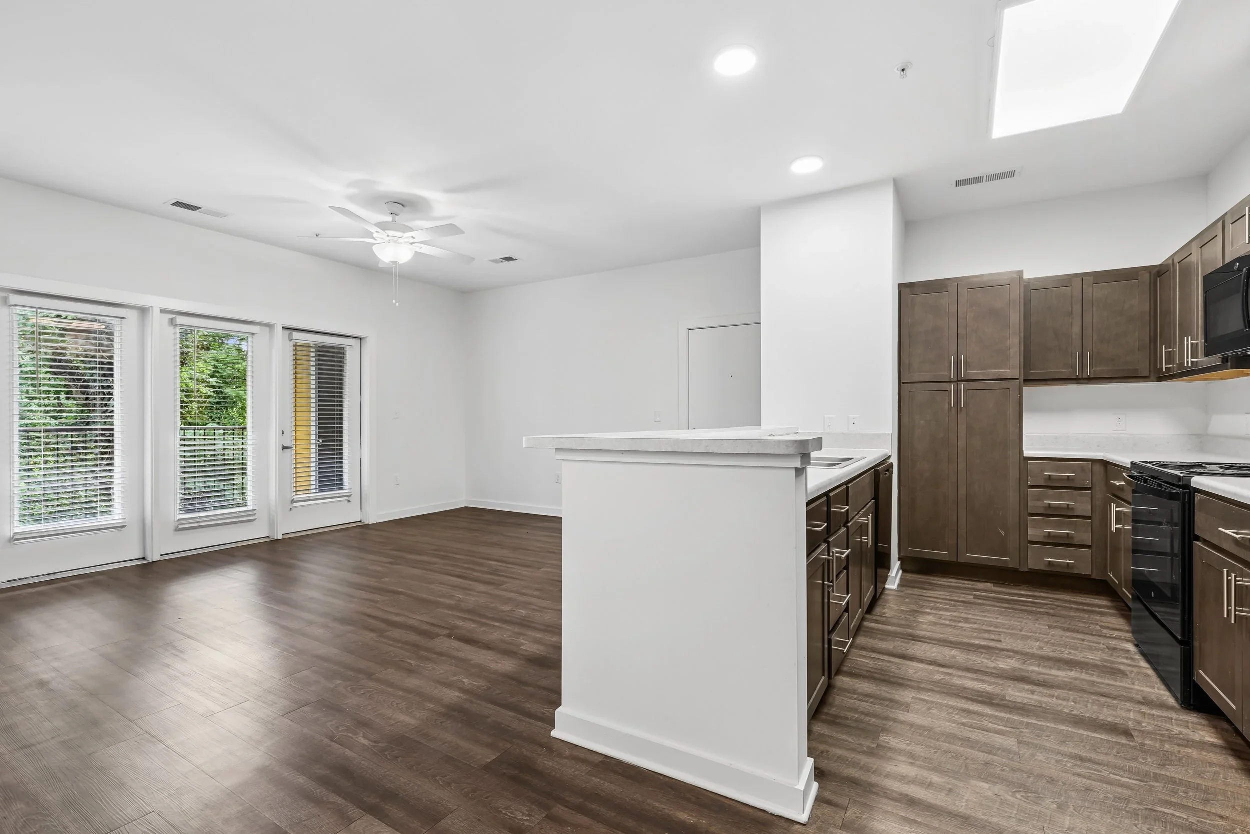 Burlington Commons living space