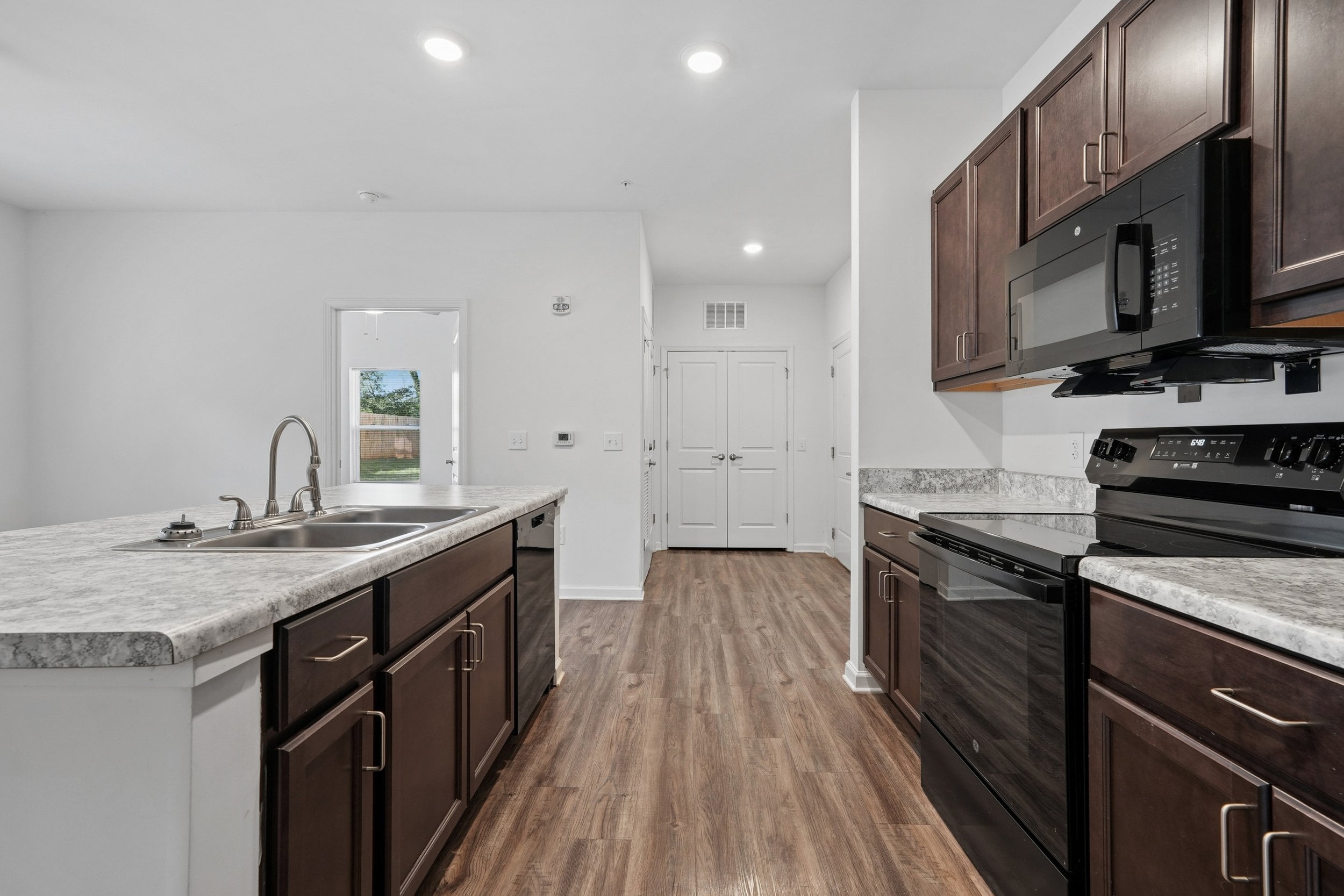 Kitchen countertop