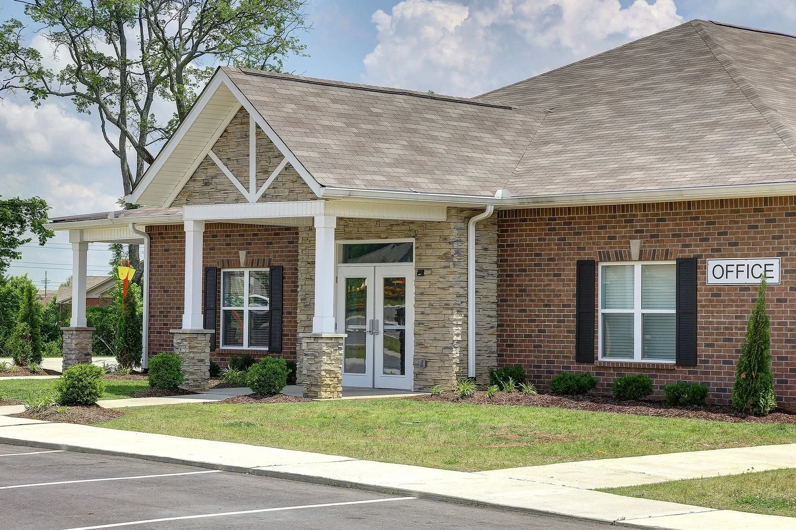Sumner Gardens Apartments