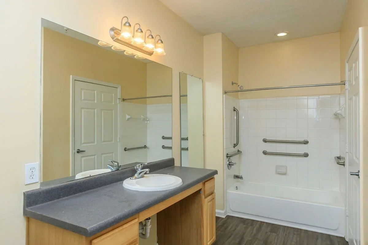 Heritage Station Family bathroom