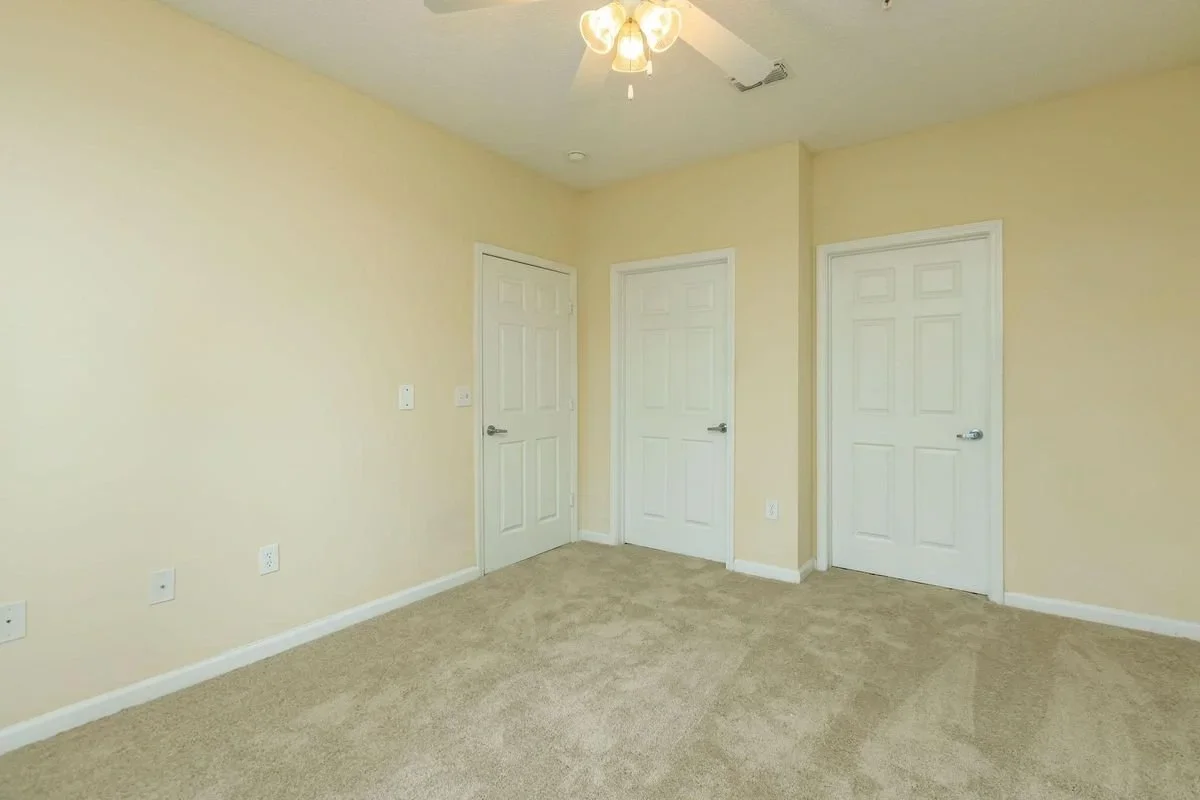 Heritage Station Senior bedroom