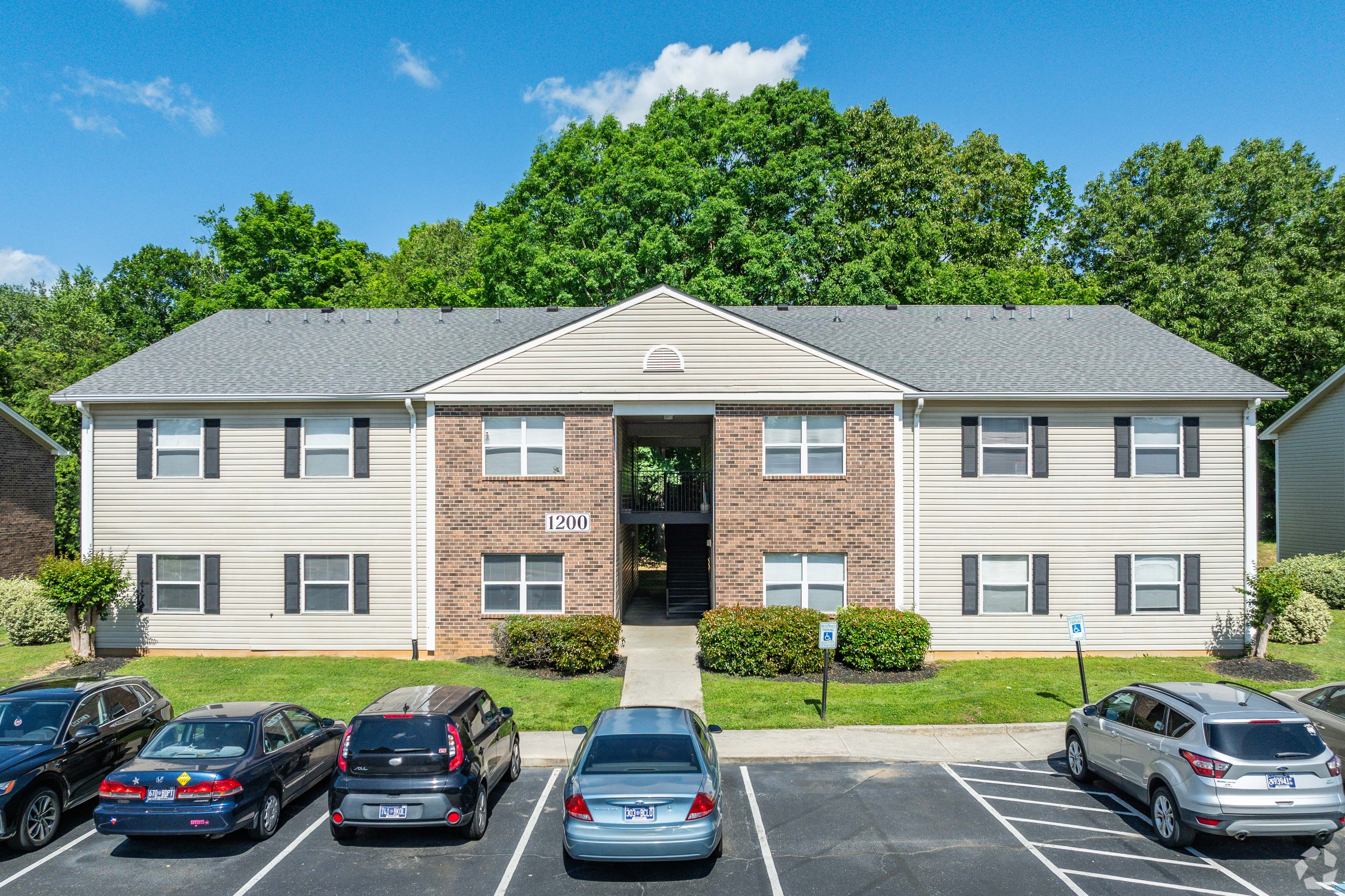 Cherokee Hills gallery 3