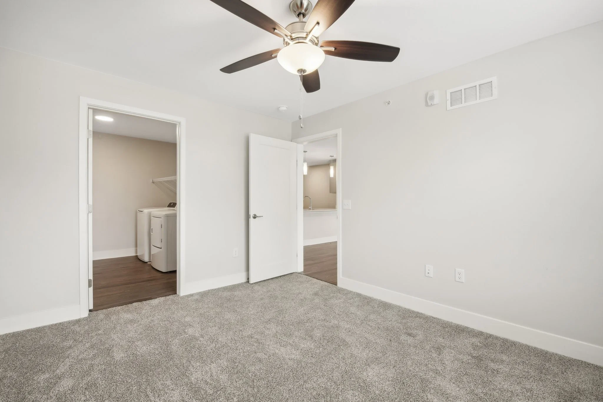 Residences at Hoffman gallery image