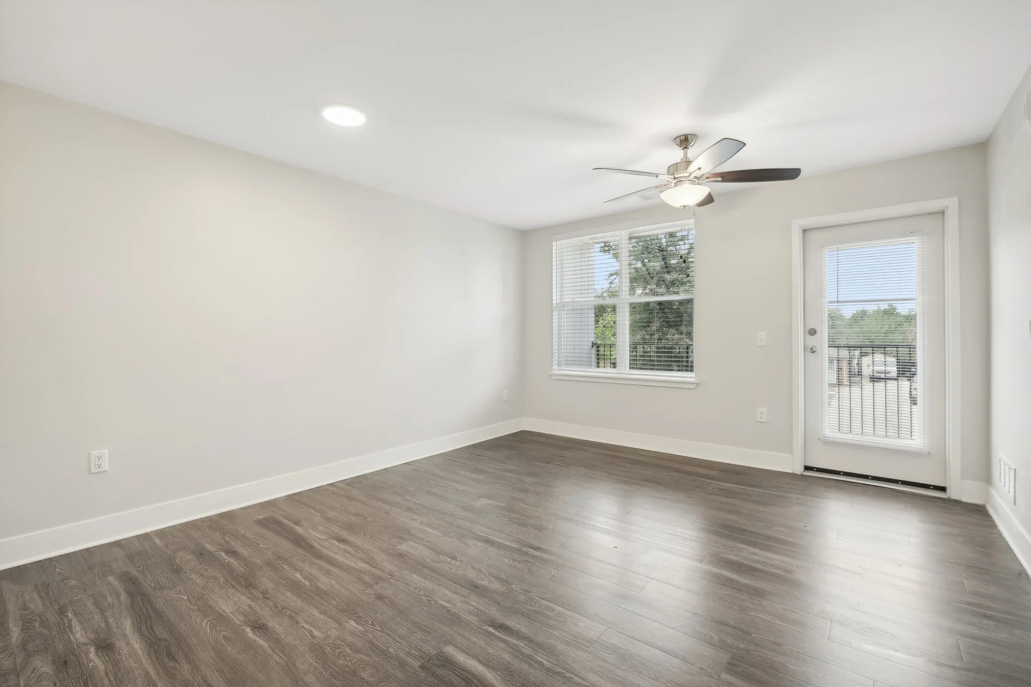 Residences at Hoffman gallery image