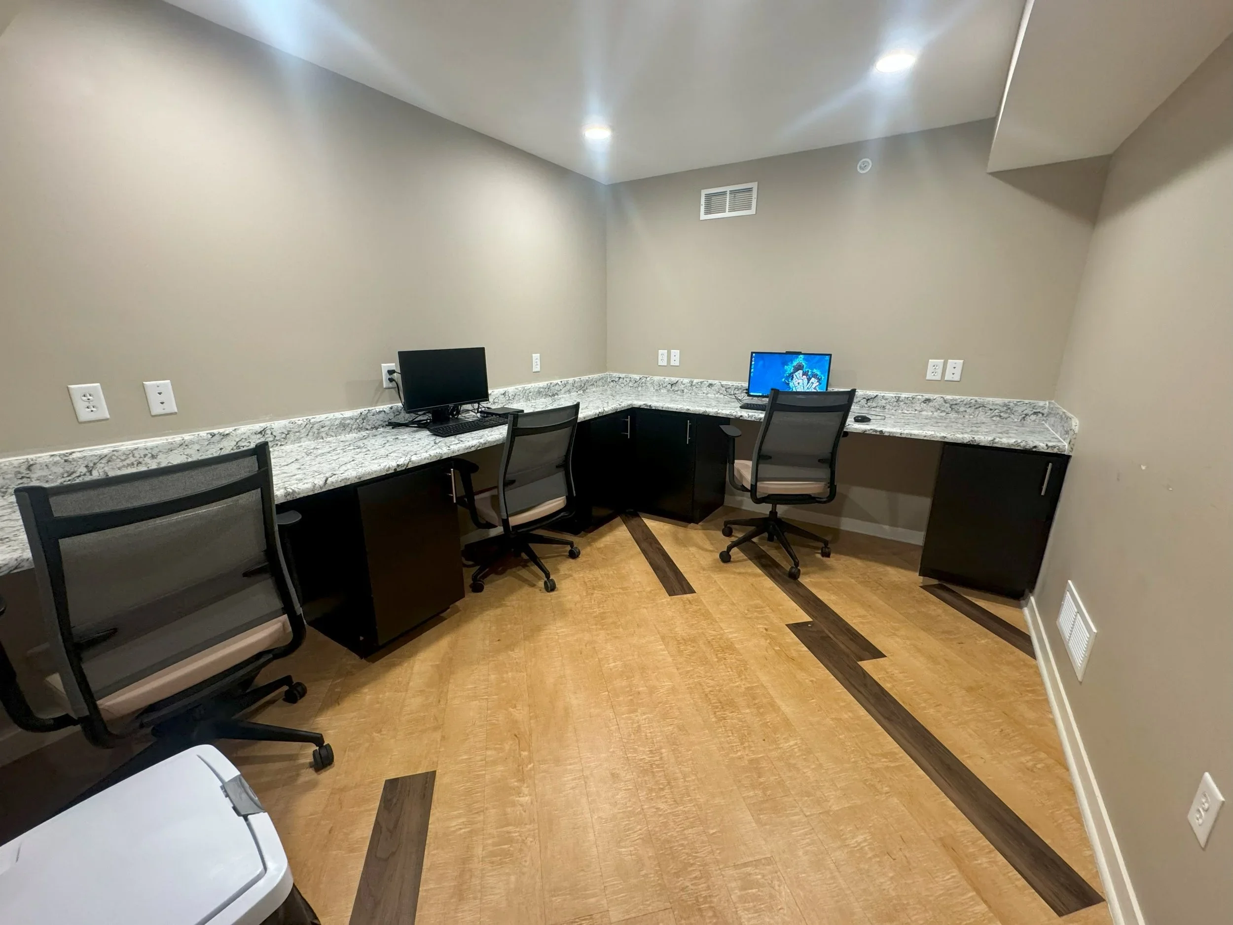 Washington Apartments gallery image