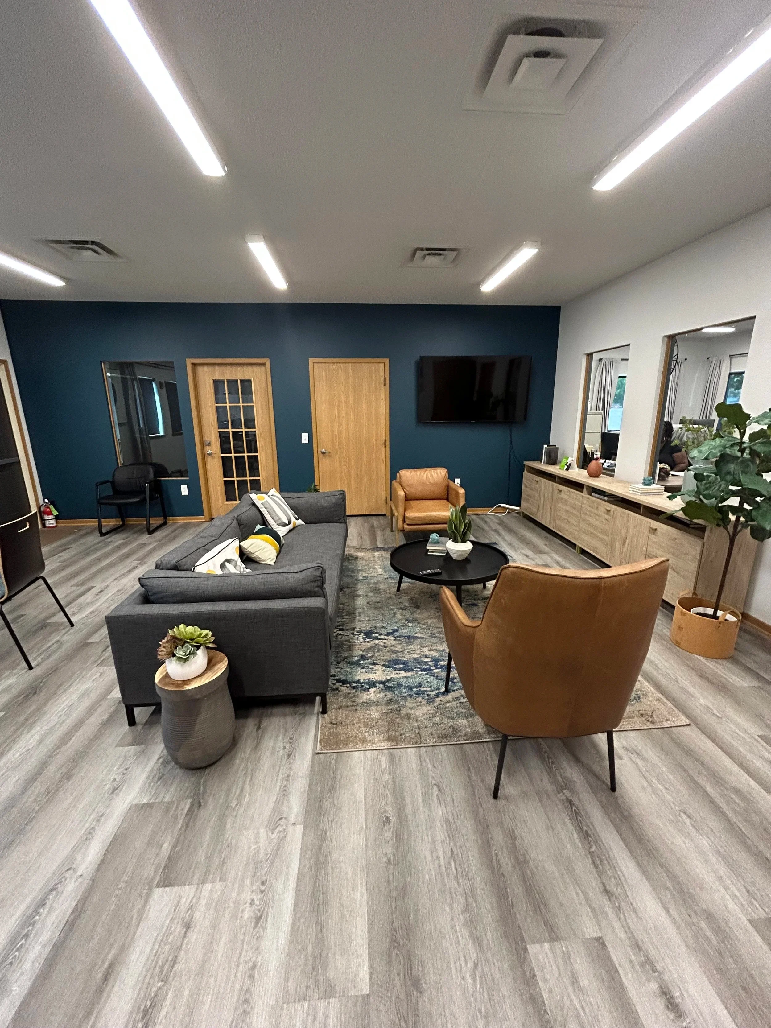Windsor Pointe gallery image