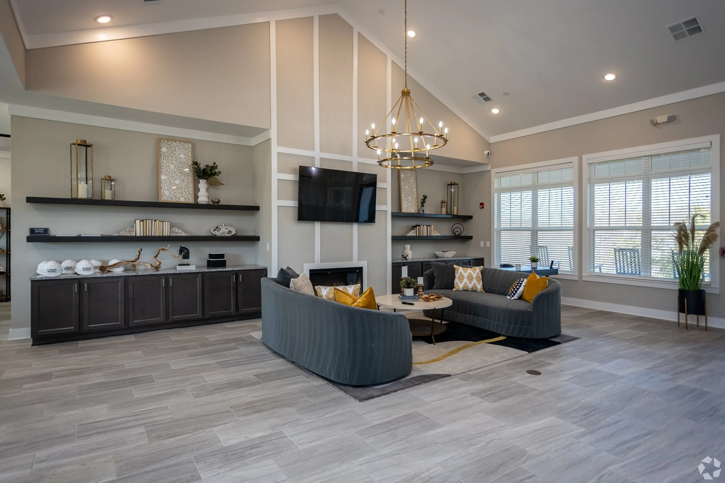 Sunrise Ridge gallery image