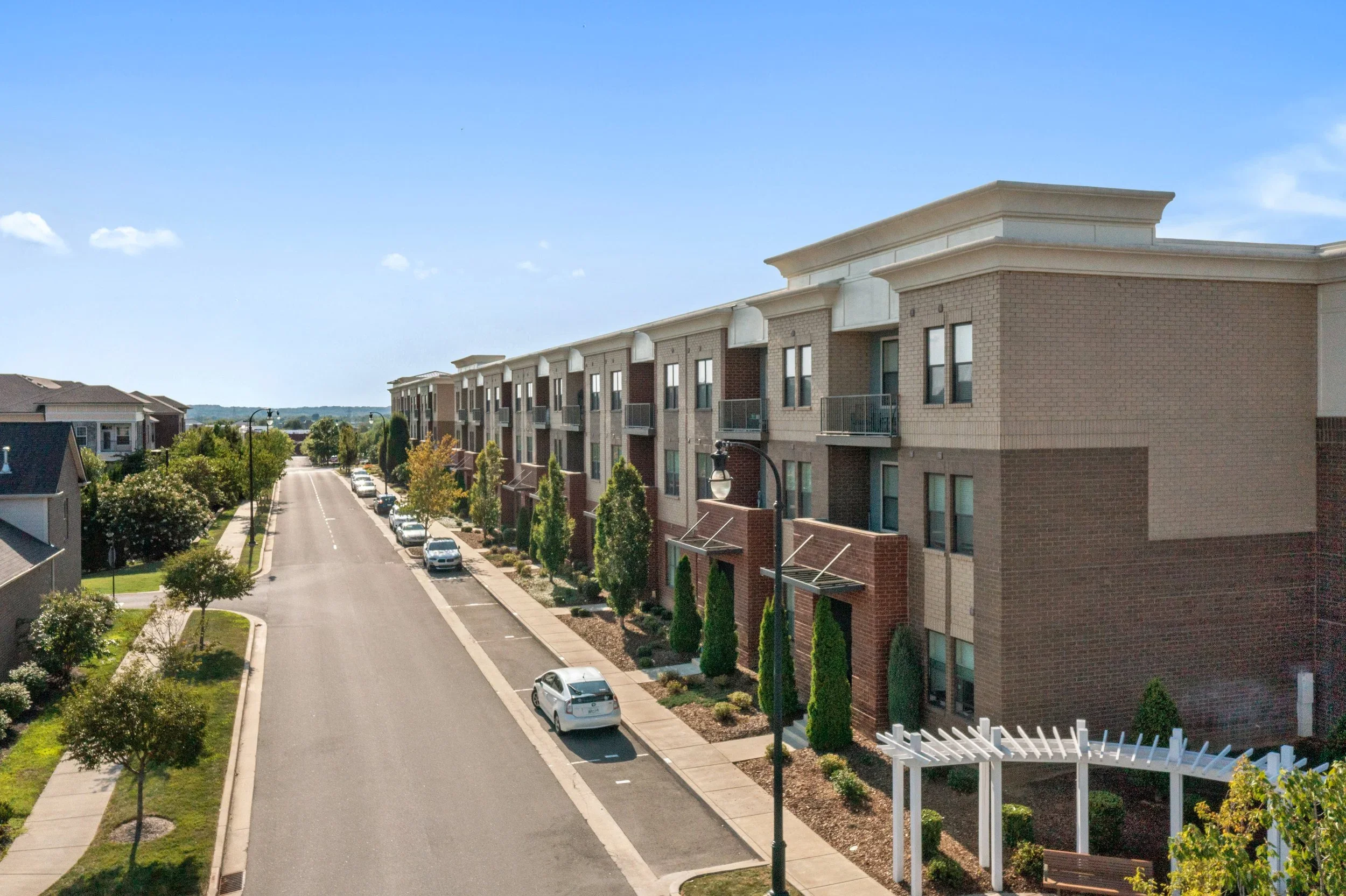 The Luxe at Indian Lake Village gallery image