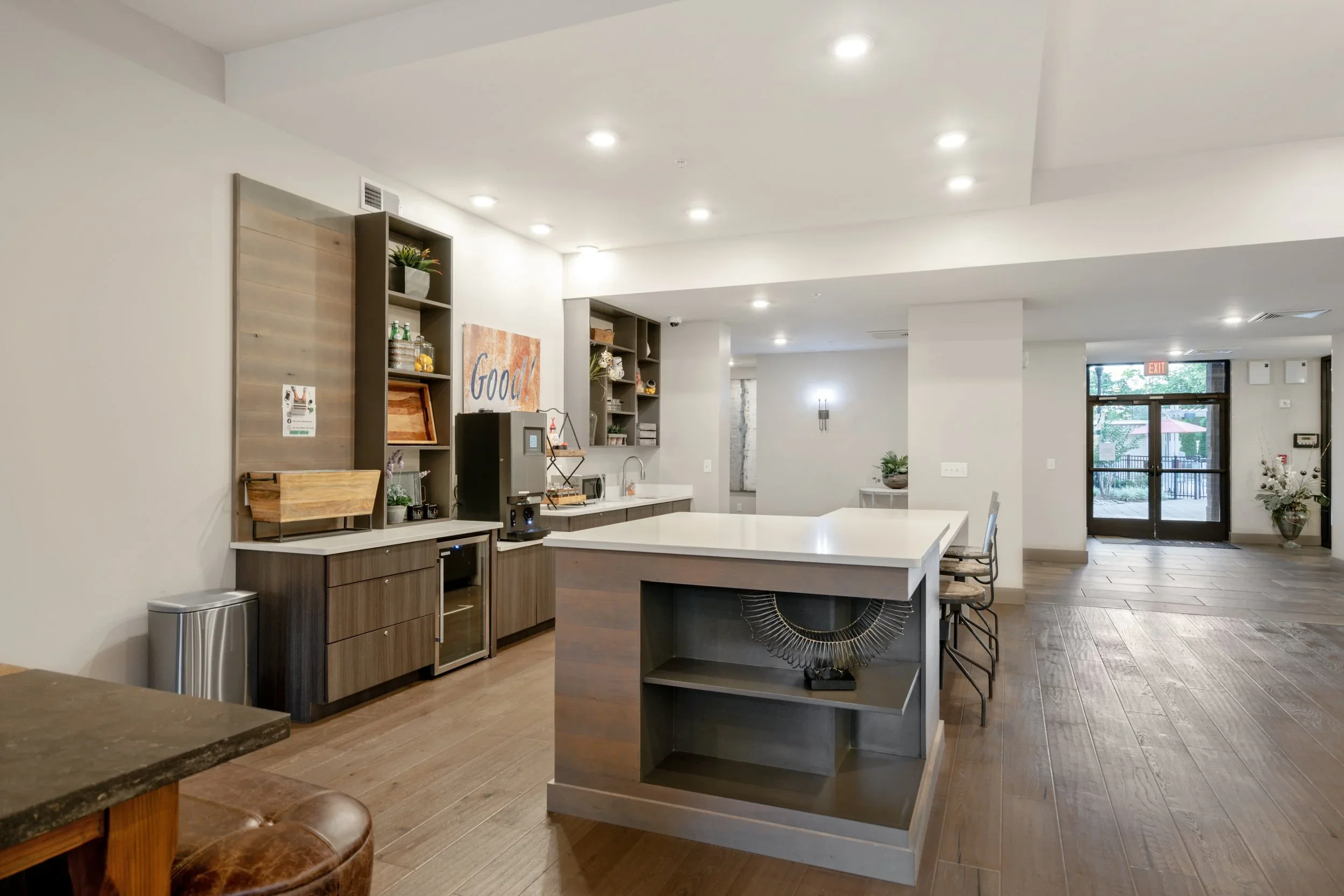 The Luxe at Indian Lake Village gallery image