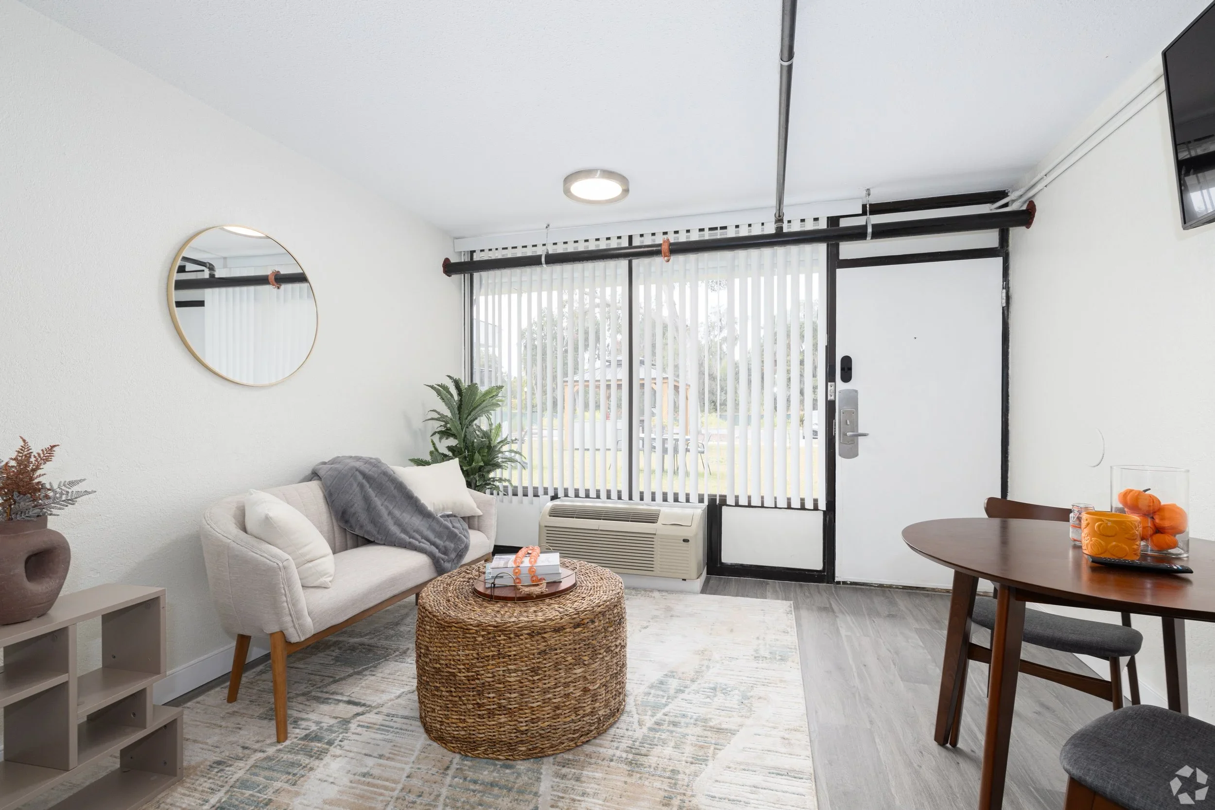 Vivo Living Port Royal gallery image